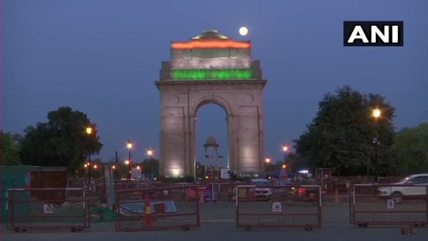 फूल से मिला है नाम