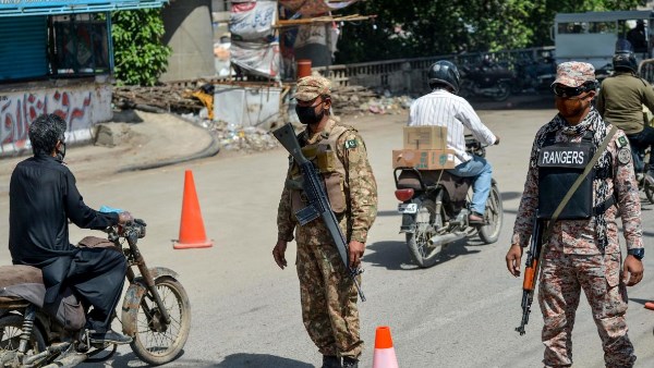 पाकिस्तान में लगा है लॉकडाउन