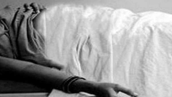 बुजुर्ग महिला का शव कुएं में ढूंढा