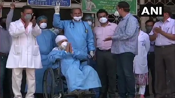 गुजरात में 75 साल की बुजुर्ग महिला ने दी कोरोना को मात