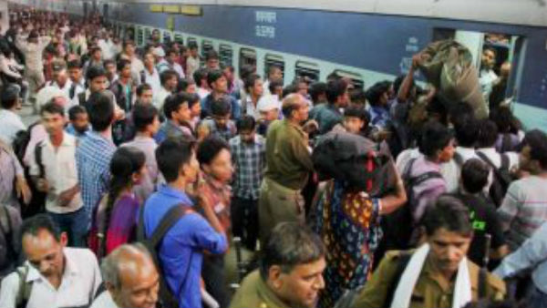 लॉकडाउन में नहीं चलेंगी कोई स्पेशल ट्रेन