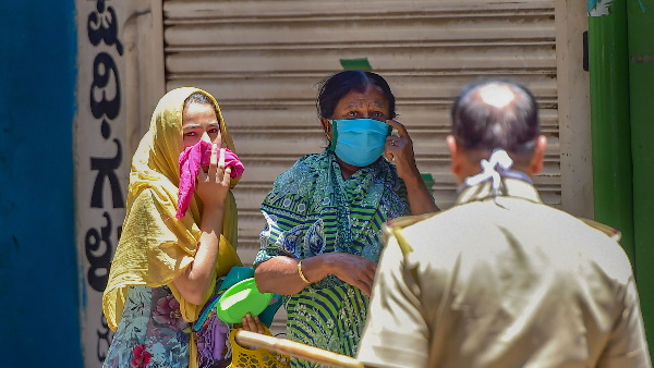 पूरे देश में सार्वजनिक स्थानों पर पहनना होगा मास्क