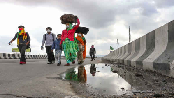 नौकरी जाने से हताशा