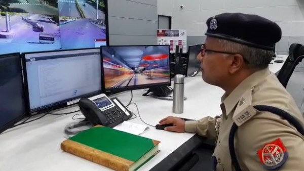 रामपुर में डीएम ने दी थी सजा