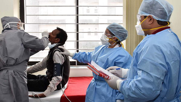 एक हफ्ते में बढ़े 10 हजार केस