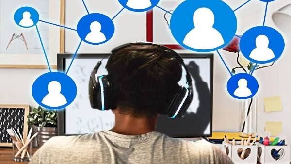 पांचवा चरण-AIR और सामुदायिक रेडियो से शैक्षिक सामग्री का प्रसार