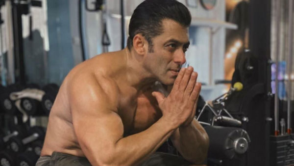 कब्रिस्तान की फोटो पोस्ट कहा था थैंक्यू कब्रिस्तान की फोटो पोस्ट कहा था थैंक्यू