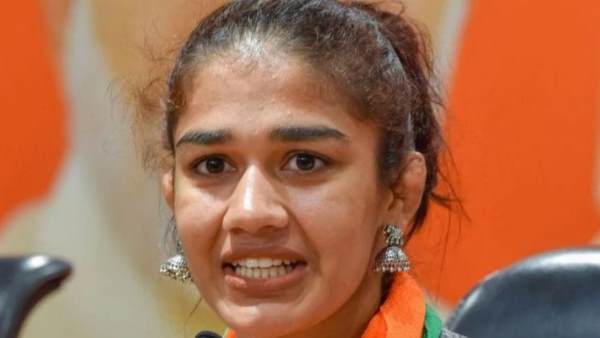 वीडियो शेयर कर क्या बोलीं बबीता? वीडियो शेयर कर क्या बोलीं बबीता?