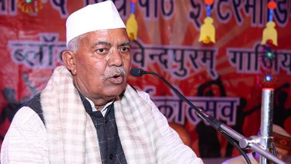 'पीएम मोदी का मुझे फोन आना उनका बड़प्पन'