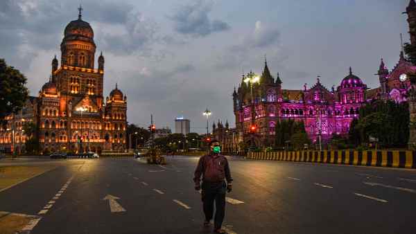 नर्सों का हौसला बढ़ाने के लिए आई हूं-मुंबई की मेयर नर्सों का हौसला बढ़ाने के लिए आई हूं-मुंबई की मेयर
