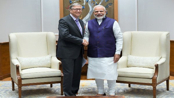 Bill Gates lauds Indias Covid-19 tracker Aarogya Setu Bill Gates lauds Indias Covid-19 tracker Aarogya Setu