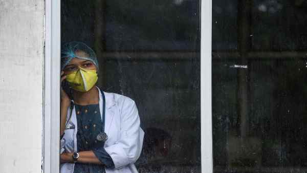 पश्चिम बंगाल में बढ़ रहे हैं मरीज