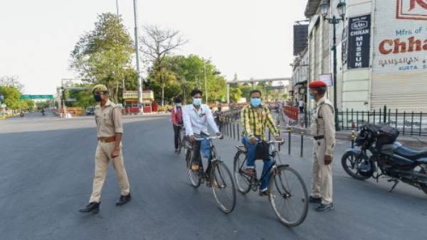विशेष कंट्रोल रूम सेट किए गए