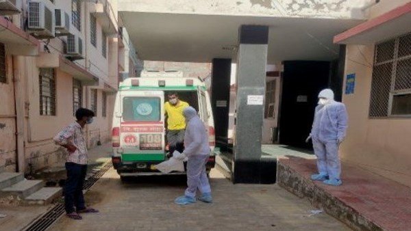 हापुड़ में 16 लोगों को किया क्वारंटाइन, 9 थाईलैंड नागरिक 