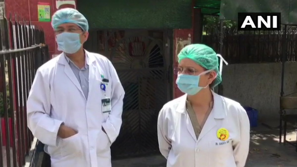 नोएडा सेक्टर-28 स्थित वरुण विहार सोसायटी सील