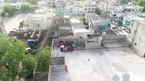 सिपाहियों ने भी गरबे में नाचकर तोड़ा नियम