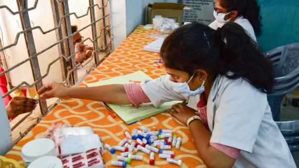 सारी दुनिया कोरोना की चपेट में