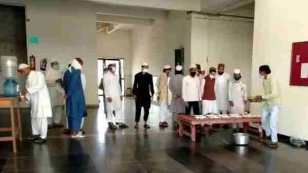 मौलाना पर ये हैं आरोप 