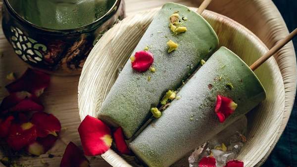 700 रुपए की मिलती है आइसक्रीम 