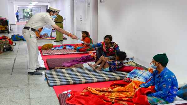 लॉकडाउन के उल्लंघन से बिगड़ रहे हैं हालात