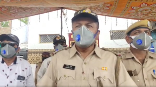 Jodhpur police head constable hair cutting Video Goes viral