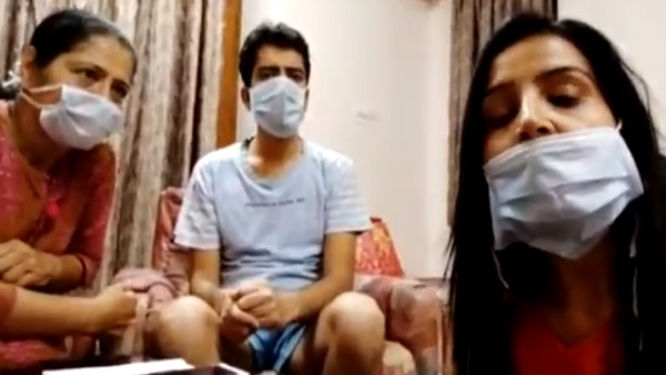  ता​लियां बजाकर भेजा घर