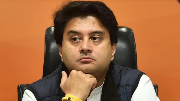 सिंधिया खेमे के विधायकों को कम हल्के मंत्रालय सिंधिया खेमे के विधायकों को कम हल्के मंत्रालय