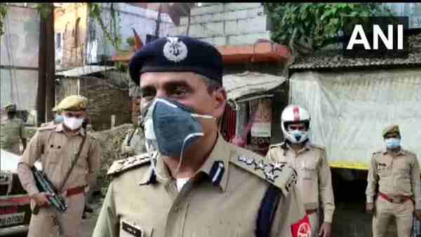 चार लोगों को किया गया गिरफ्तार