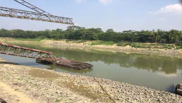 बांग्लादेश बॉर्डर गार्ड के लोग वापस ले गए बांग्लादेश बॉर्डर गार्ड के लोग वापस ले गए