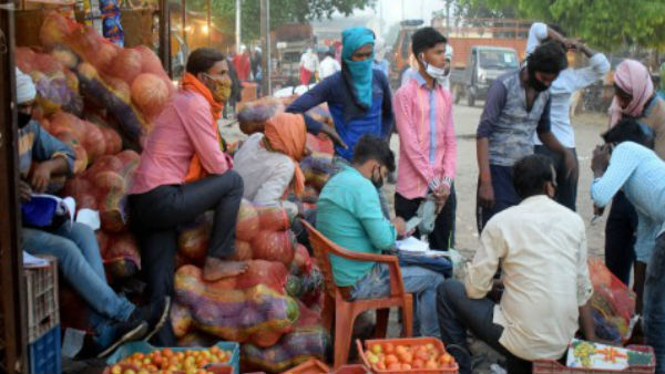 फाइनेंस सेक्टर को थोड़ी राहत