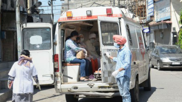 चेन्नई से 41 मरीजों को पहुंचाया पश्चिम बंगाल चेन्नई से 41 मरीजों को पहुंचाया पश्चिम बंगाल