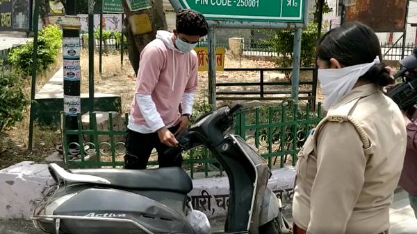 बहन के लिए छोटे-भटूरे लेने निकला था