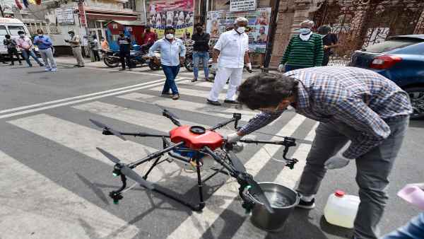 देश भर में देखी गई गिरावट