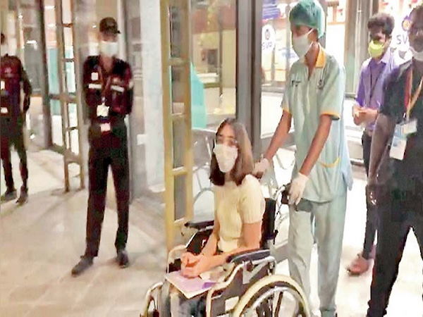 अहमदाबाद की पहली मरीज 21 साल की नियोमी बोली-