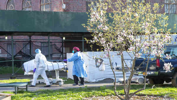 कोरोना से हार रही अमेरिका की वित्‍तीय राजधानी