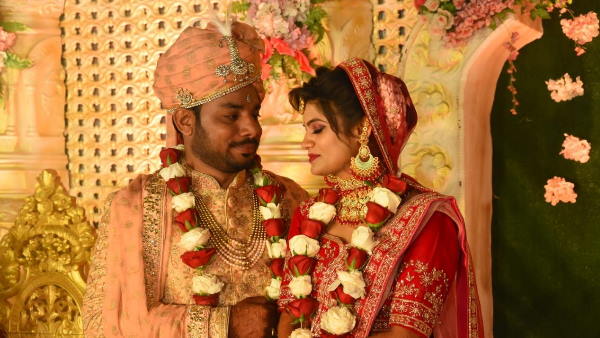 उदयपुर के डॉक्टर दीपक, कोटा की डीएसपी पूजा