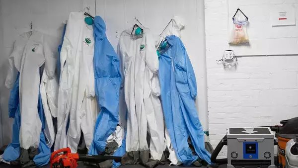 पीपीई किट को लेकर लगे गंभीर आरोप