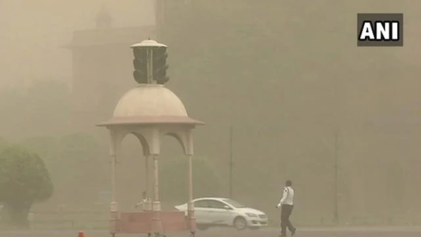 अफ्रीका और अरब देशों में धूल भरी आंधी अफ्रीका और अरब देशों में धूल भरी आंधी