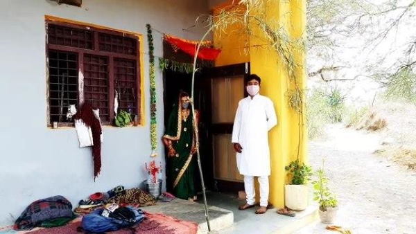  छह लोगों की ही मिली थी परमिशन