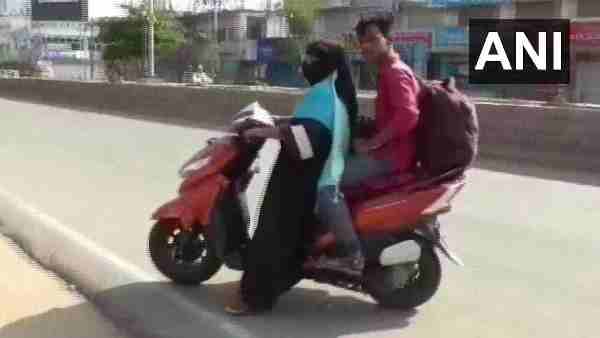 पुलिस से ली थी अनुमति पुलिस से ली थी अनुमति