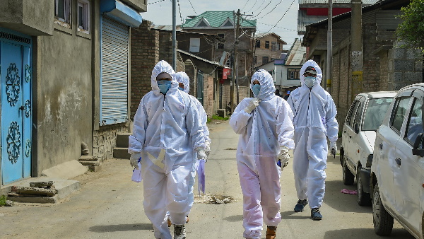 लार्ज आउटब्रेक स्ट्रेजी 