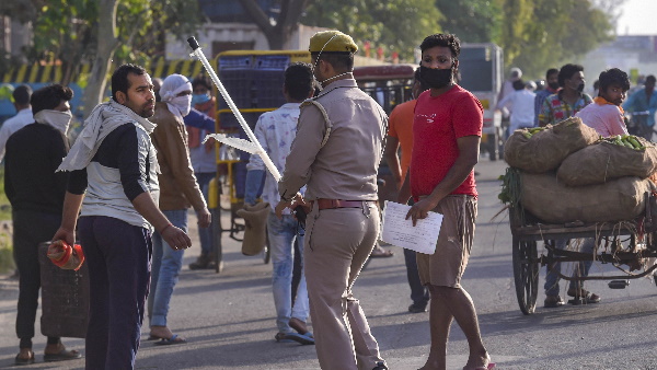 जिलाधिकारी को दी गई एक्शन लेने की छूट जिलाधिकारी को दी गई एक्शन लेने की छूट
