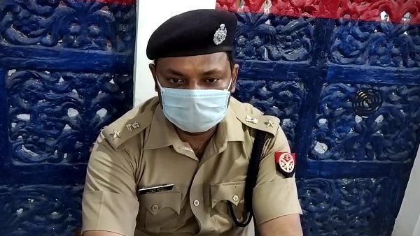 पहले से चल रहा था विवाद