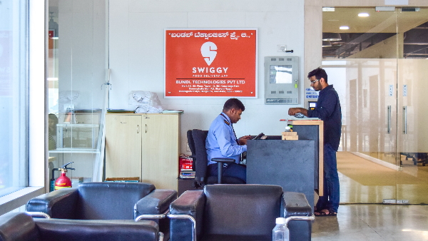 कितने कर्मचारियों की होगी छंटनी?