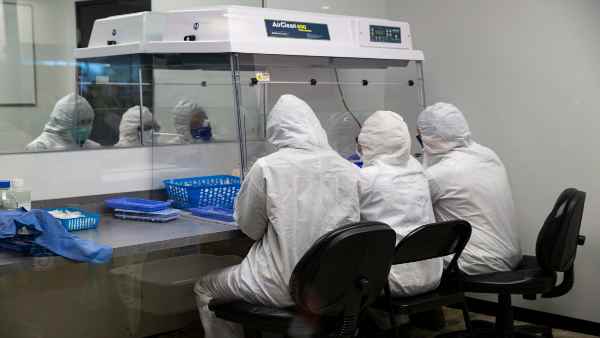 टेस्टिंग किट खरीद में सरकार को लगाया बड़ा चूना