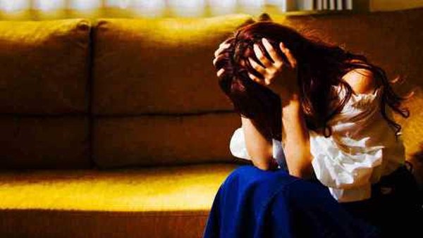 ग्राहक से अपराधियों जैसा सलूक क्यों ?