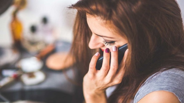 मुफ्त के खाने के खूब किए फोन मुफ्त के खाने के खूब किए फोन