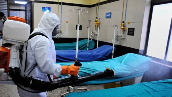 लॉकडाउन में ढील देने से संक्रमण और तेजी से फैल सकता है लॉकडाउन में ढील देने से संक्रमण और तेजी से फैल सकता है