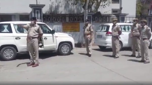  कोरोना वायरस से बचाना हमारी प्राथमिकता-पायलट