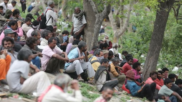 दोस्तों और रिश्तेदारों से की अपील दोस्तों और रिश्तेदारों से की अपील